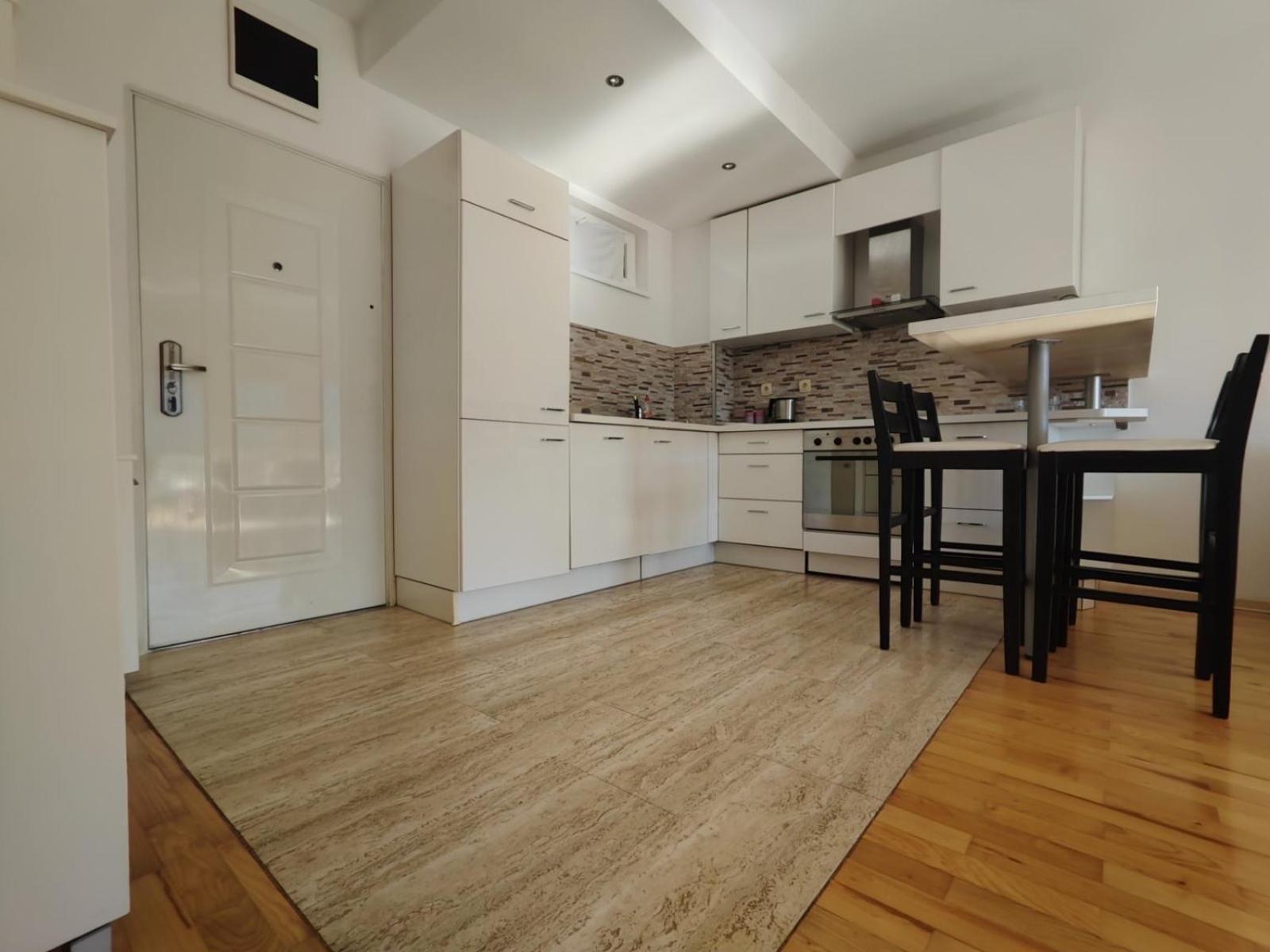 Apartman Srna Требине Екстериор снимка